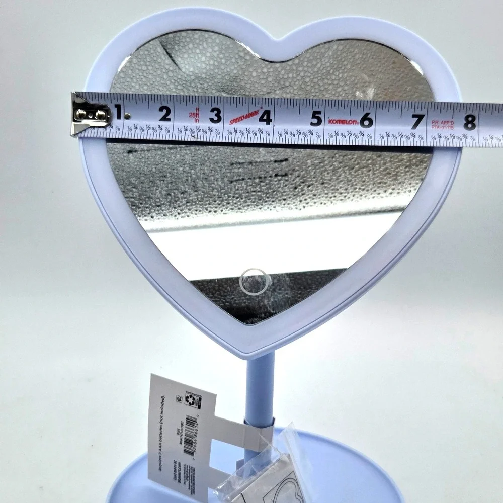 Vanity‎ Mirror, Heart-Shaped Makeup Mirror with LED Light Adjustable NEW